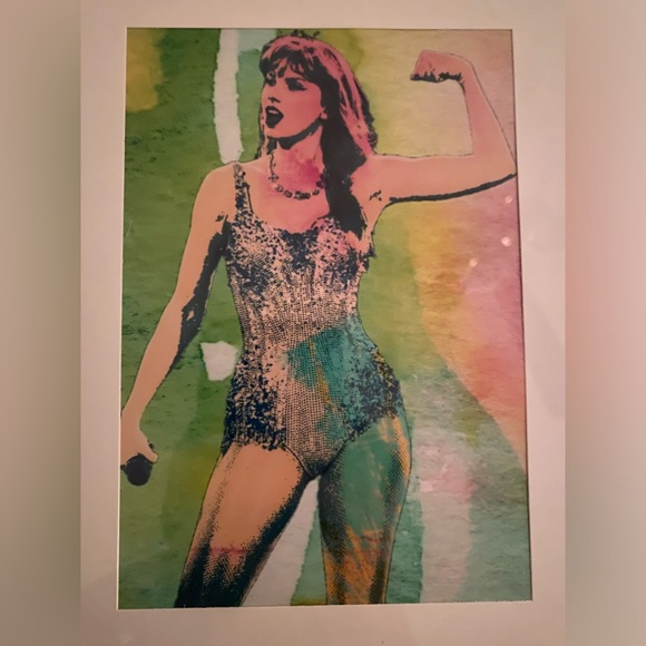 Taylor swift art print in 8x10 frame. - Picture 2 of 7